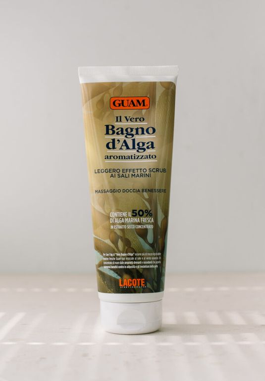 Крем-скраб из водорослей для массажа в душе GUAM BAGNO 250мл
