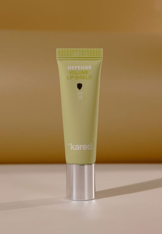 Бальзам для губ с защитой от солнца SPF15 *kared Defence Volume Lip Shield 11ml