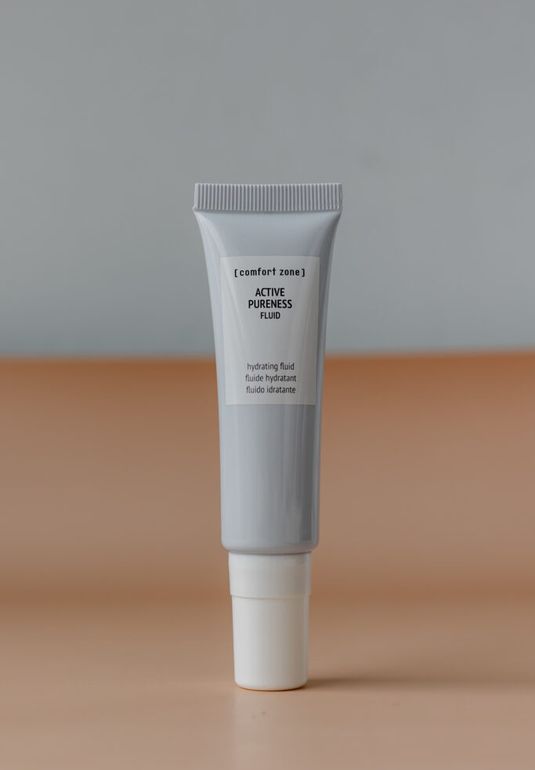 Почти даром// Увлажняющий матирующий флюид Comfort Zone Active Pureness Fluid 30мл