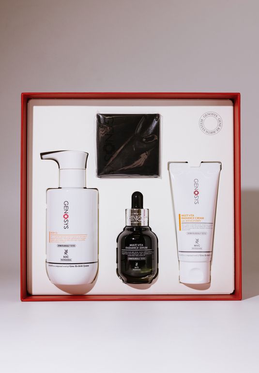 Праздничный лимитированный набор Genosys OXY Vita Holiday Kit 180+30+50ml