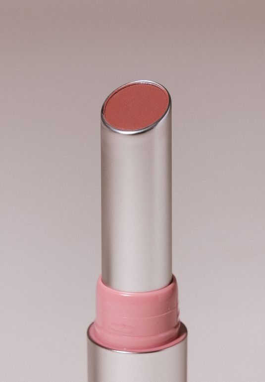 Атласная помада для губ [04 Rosebud] Arive Makeup Iconic Kiss Lipstick 2г