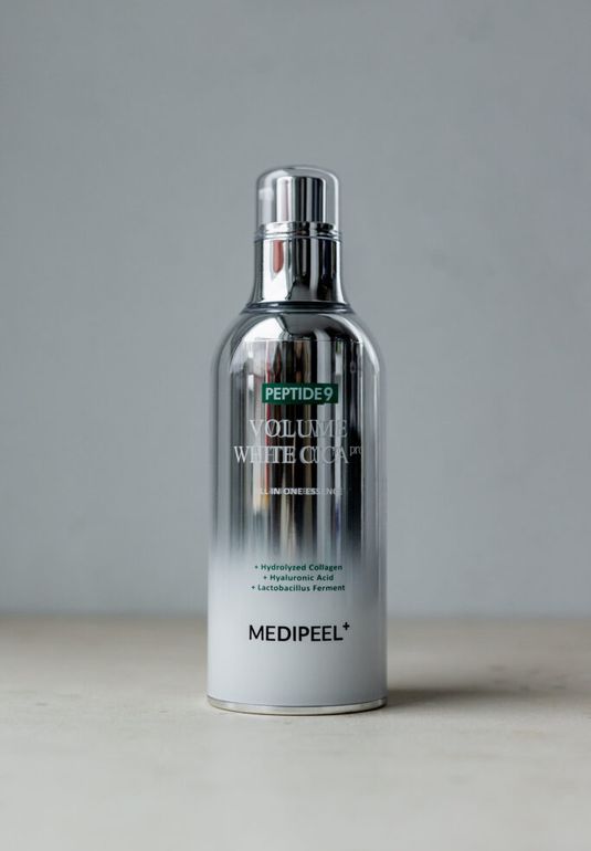 Почти даром// Эссенция выравнивающая тон PRO MEDI-PEEL Peptide 9 Volume White Cica Essence PRO 100мл