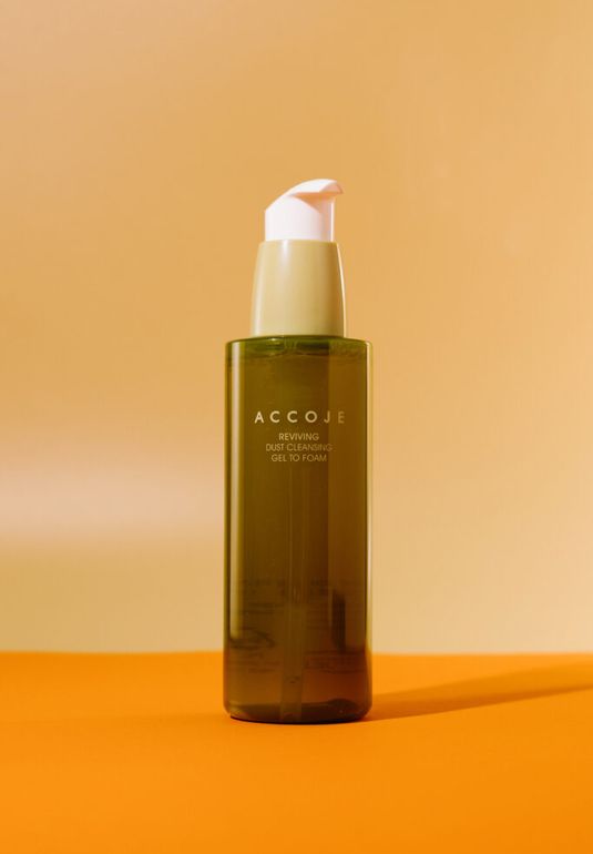 Восстанавливающая гель-пенка для умывания ACCOJE Reviving Dust Cleansing Gel To Foam 180 ml