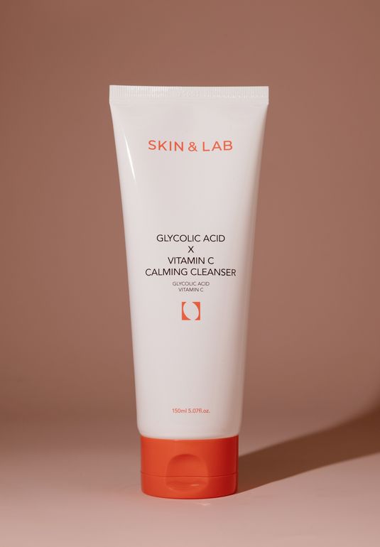 Пенка для умывания с гликолевой кислотой SKIN&LAB Glycolic Acid X Vitamin C Calming Cleanser 150мл