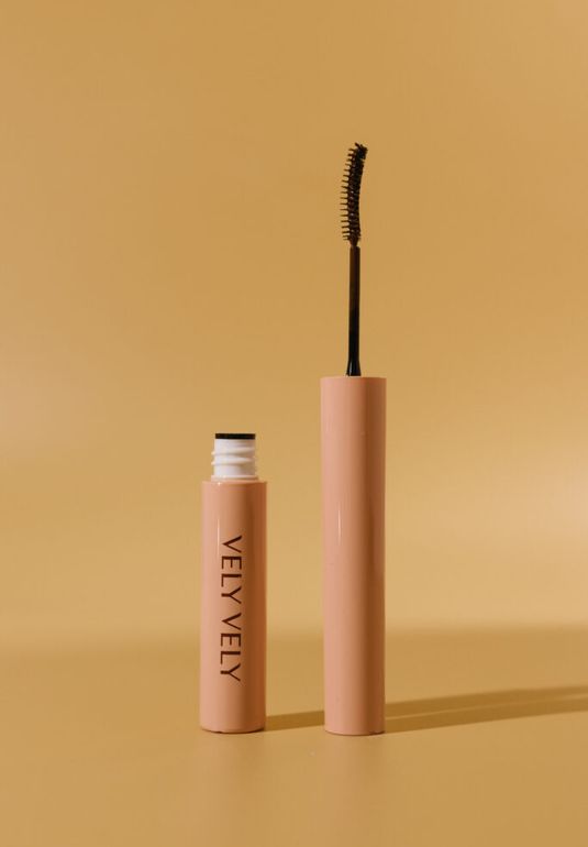Супертонкая стойкая тушь для ресниц коричневая Vely Vely Super Slim Mascara 02 Brown 3.2g 