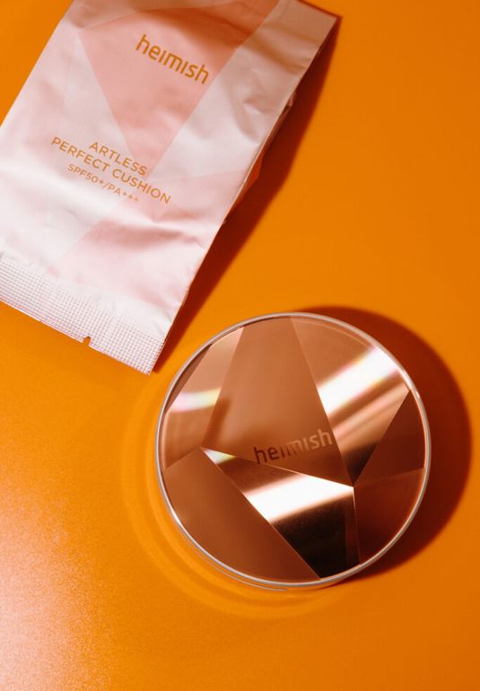 Базовый и прекрасный кушон HEIMISH Artless Perfect Cushion SPF 50+/PA+++ №21 (13g*2шт)