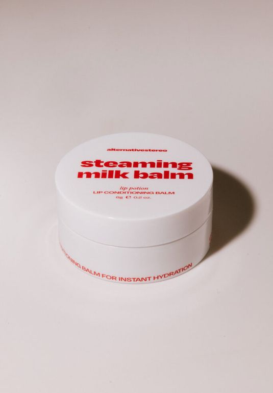 Молочный бальзам для губ alternative stereo Lip Potion Steaming Milk Balm 6g
