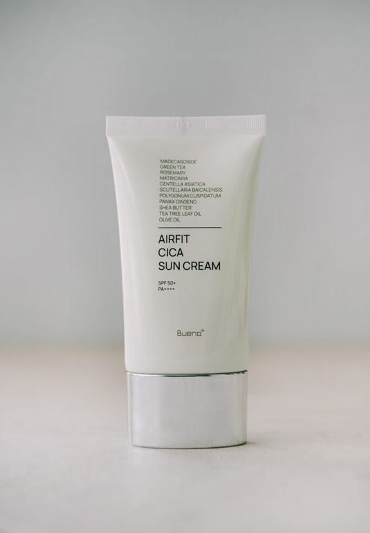 Солнцезащитный крем с центеллой на химических фильтрах Bueno Perfect Air Fit Cica Sun Cream SPF 50+ PA+++ 50ml