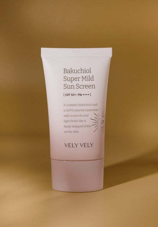 Супермягкий солнцезащитный крем с бакучиолом Vely Vely Bakuchiol Super Mild Sunscreen SPF 50+ PA++++ 50ml