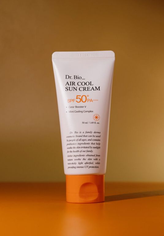 Солнцезащитный увлажняющий крем с пробиотиками Dr. Bio Air Cool Sun Cream SPF 50+/PA++++ 50ml