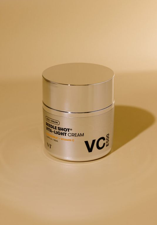 Осветляющий крем с микроиглами VT Reedle Shot Vita-Light Cream 50мл