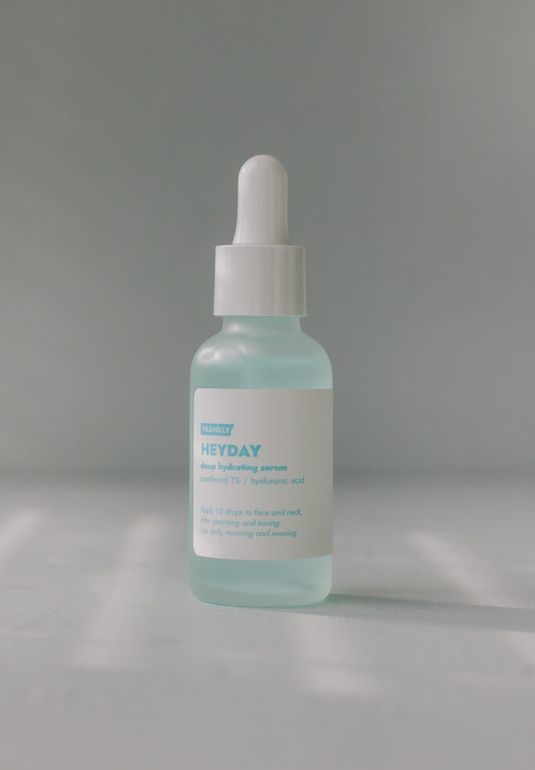 Сыворотка для глубокого увлажнения кожи с пантенолом Frankly Heyday Serum 30ml