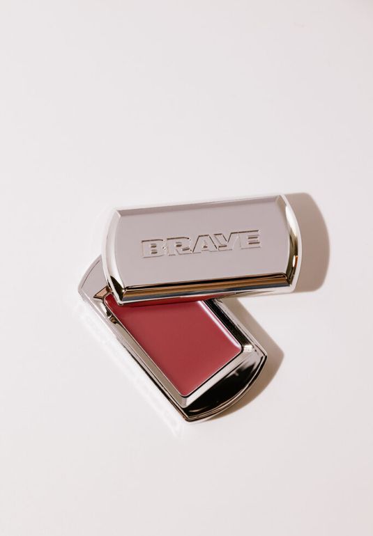 Сияющий бальзам-аксессуар для губ BRAYE Lipsleek [04 Savvy] 2,3г