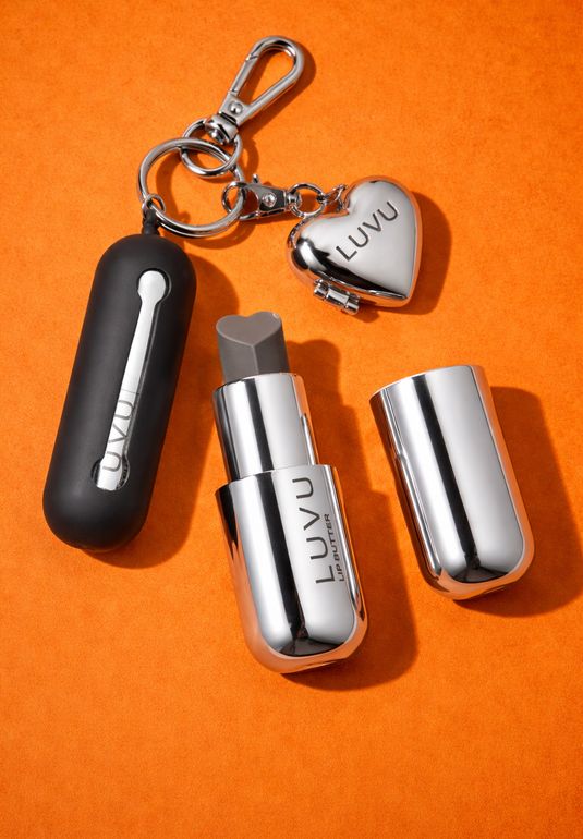 Питательная помада с брелком в наборе LUVU Lip Butter Set [Storm]