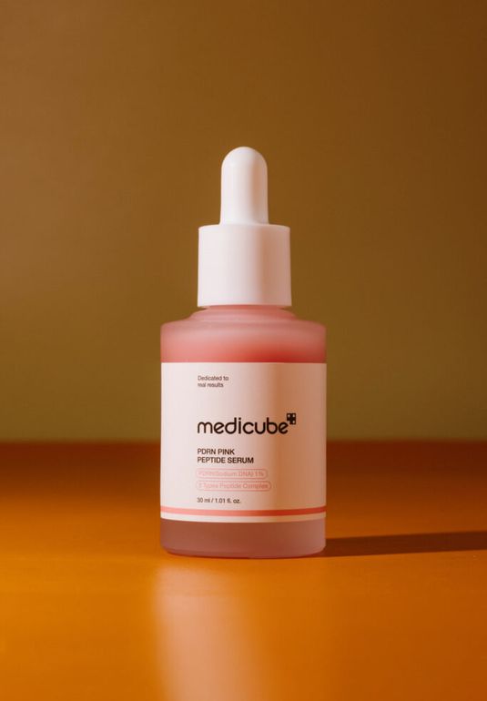 Лифтинг-сыворотка с ПДРН и пептидами medicube PDRN Pink Peptide Serum 30мл