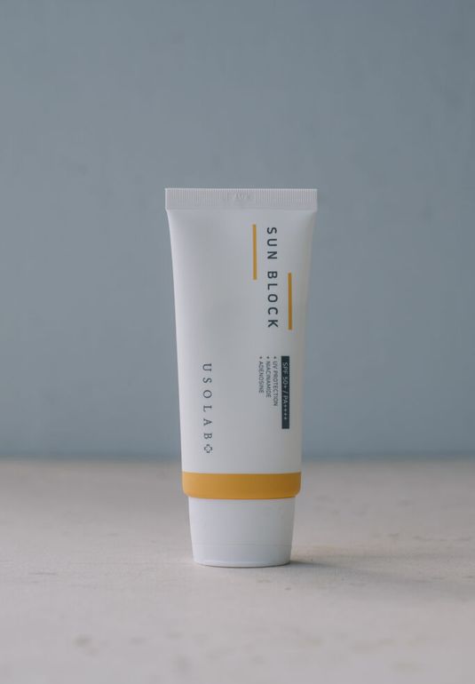 Солнцезащитный крем USOLAB Sunblock Cream SPF 50+ PA ++++ 50ml