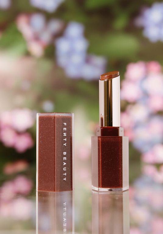 Мерцающая помада [Shimmering Hot Chocolit] Fenty Beauty Gloss Bomb Stix High-Shine Gloss Stick 3,6г