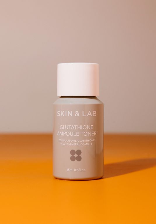 Тонер с глутатионом и минеральным комплексом SKIN&LAB Glutathione Ampoule Toner 15ml