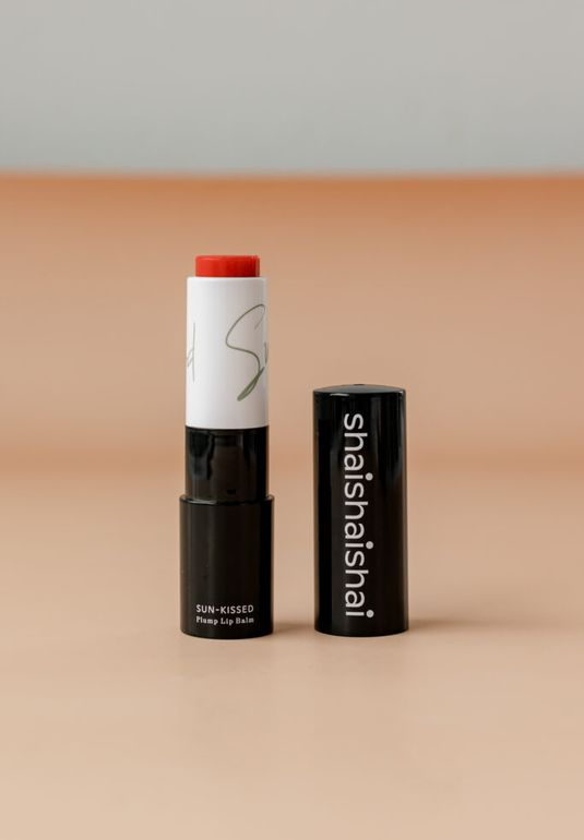 Бальзам для губ "Коралловое лето" SHAISHAISHAI Sun Kissed Plumping Lip Balm 4g (02) CORAL SUMMER