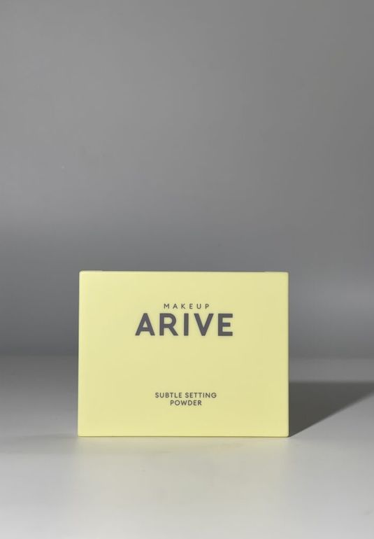 Прозрачная матирующая пудра Arive Makeup Subtle Setting Powder [01 Clear] 6g