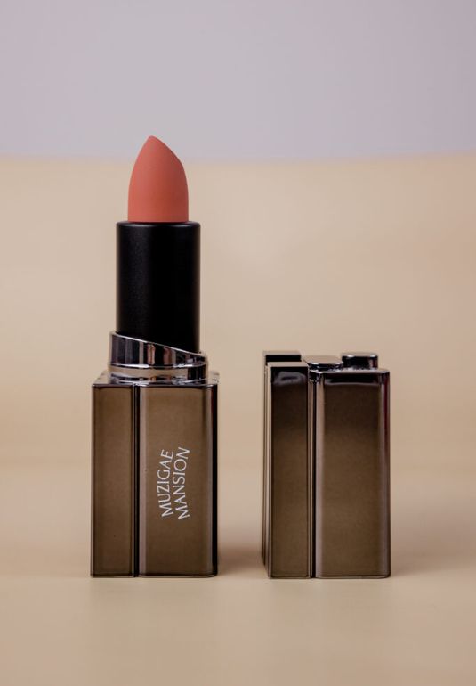 Помада для губ MUZIGAE MANSION Moodwear Blur Lipstick [03 Nuddy] 4g