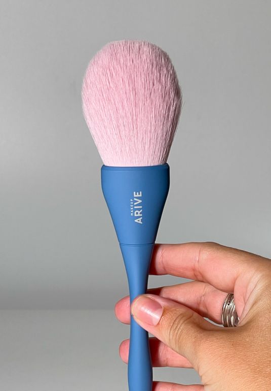 Кисть для пудры Arive Makeup Powder Brush Soft Touch 01