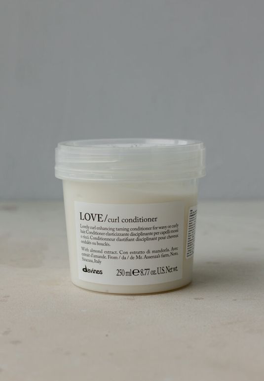Кондиционер для усиления завитка DAVINES LOVE Curl Conditioner 250ml