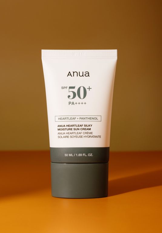 Успокаивающий солнцезащитный крем Anua Heartleaf Silky Moisture Sun Cream SPF50+PA++++ 50мл