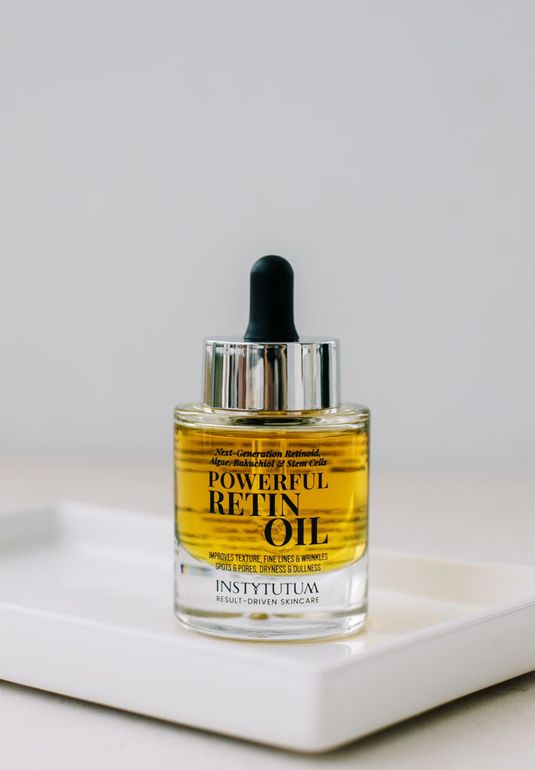 Омолаживающее, питательное масло на основе гранактивного ретинола и бакучиола INSTYTUTUM Powerful RetinOil 30ml