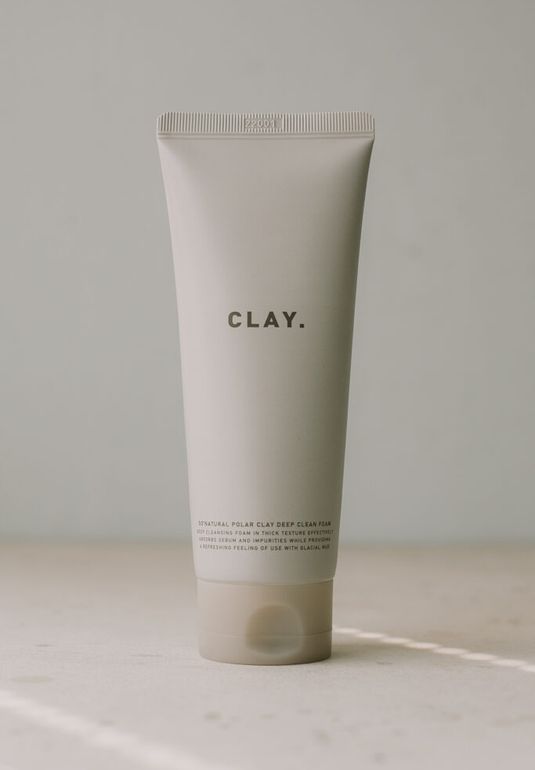 Мягкая кремовая пенка для умывания на основе глины So Natural Polar Clay Deep Clean Foam 150ml