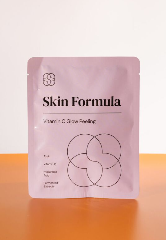 Омолаживающий пилинг для сияния и выравнивания тона кожи Skin Formula Vitamin C Glow Peeling 15 мл