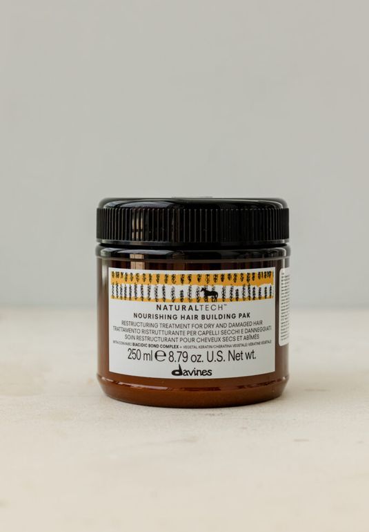 Питательная восстанавливающая маска DAVINES Natural Tech Nourishing Hair Building Pak 250мл