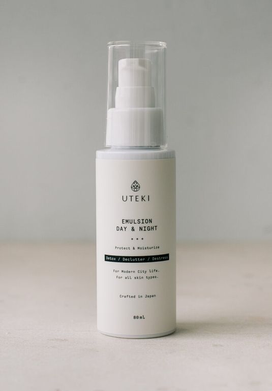 Шелковая эмульсия для увлажнения UTEKI Emulsion Day & Night 80 ml