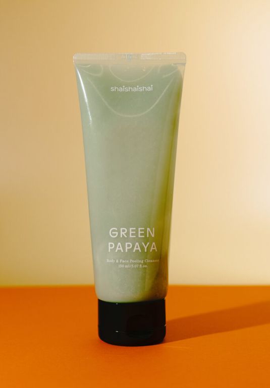 Очищающий гель-пилинг для лица и тела SHAISHAISHAI Green Papaya Body and Face Peeling Cleanser 150 ml