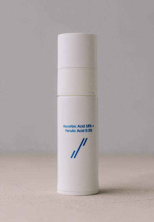 Микроэмульсия с аскорбиновой и феруловой кислотой Skintellectual Solutions L-Ascorbic Acid 18% + Ferrulic Acid 0.5% 30 ml