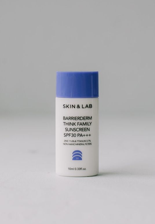 Солнцезащитный крем на физических фильтрах SKIN&LAB Barrierderm Think Family Sunscreen 10ml
