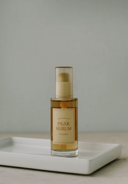 Легкий и глубоко увлажняющий серум с грушей I'm from Pear Serum 50ml