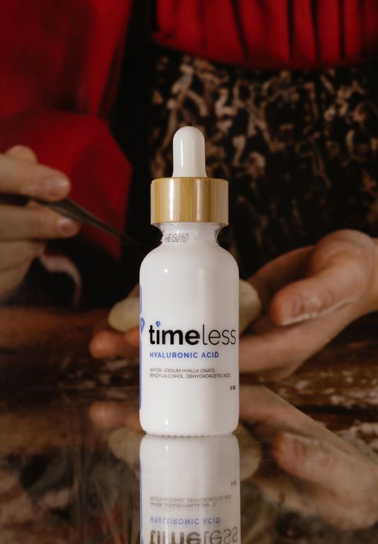 Глубоко-увлажняющая сыворотка Timeless Skin Care Hyaluronic Acid 100% 30ml