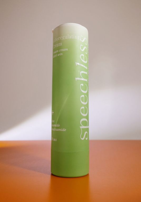 Крем себорегулирующий для проблемной кожи лица SPEECHLESS Seboregulating Cream 50ml