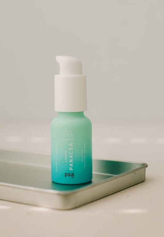 Сыворотка с лигой супергероев для спасения обезвоженной и раздражённой кожи PSA LIQUID PANACEA: Centella & Kombucha Firming Recovery Booster 15ml