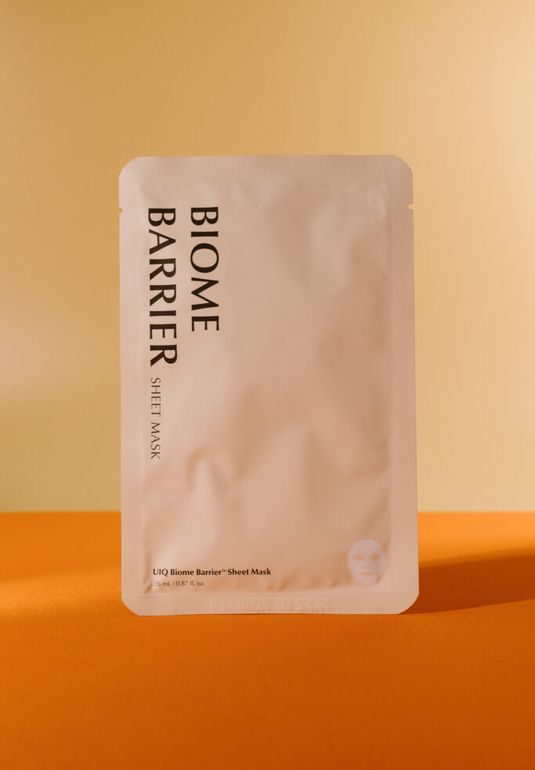Увлажняющая маска с постбиотиками UIQ Biome Barrier Sheet Mask 26ml