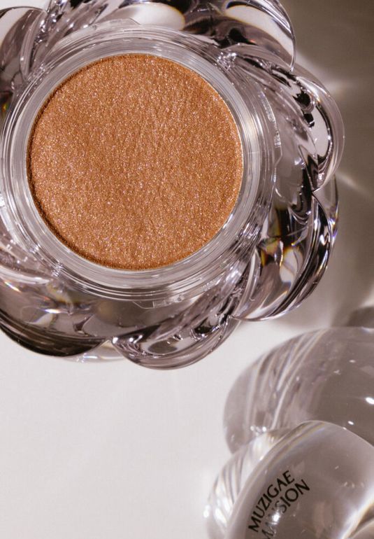 Тени для век MUZIGAE MANSION One&Only Shadow Melting Zero [Silk Slip] 2g