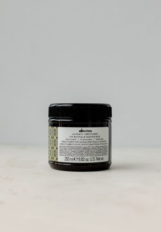 Почти даром// Кондиционер Алхимик для натуральных и окрашенных волос Шоколад DAVINES Alchemic Conditioner For Natural And Coloured Hair Chocolate 250мл