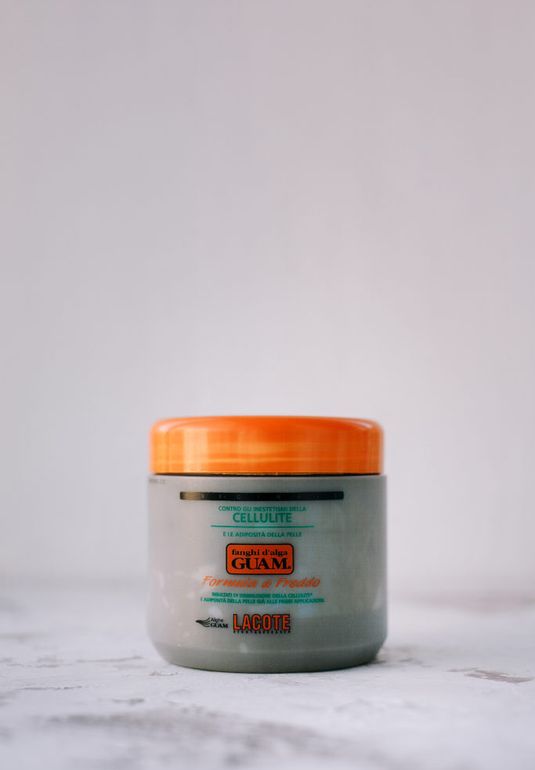 Маска антицеллюлитная с охлаждающим эффектом GUAM FANGHI D’ALGA 500 г