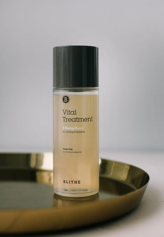 Легкая пробуждающая и антиоксидантная эссенция 5 корней BLITHE Vital Treatment 5 Energy Roots 150мл