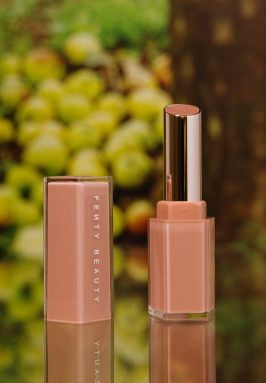 Сияющая помада [Blaz'd Donut] Fenty Beauty Gloss Bomb Stix High-Shine Gloss Stick 3,6г