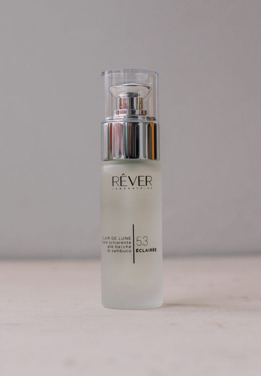 Ночная сыворотка выравнивающая тон кожи с экстрактом бузины REVER 5.3/ Clair De Lune Siero Schiarente Alle Bacche Di Sambuco 30ml