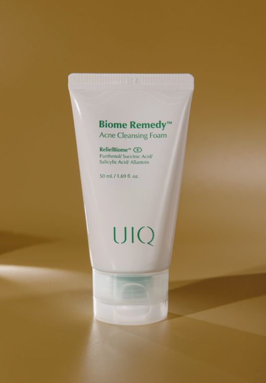 Очищающая пенка с салициловой кислотой для проблемной кожи UIQ Biome Remedy Acne Cleansing Foam 50ml
