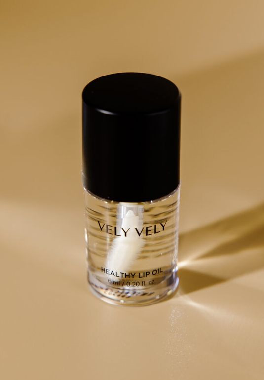 Увлажняющее масло для губ с экстрактом мёда Vely Vely Healthy Lip Oil 6ml