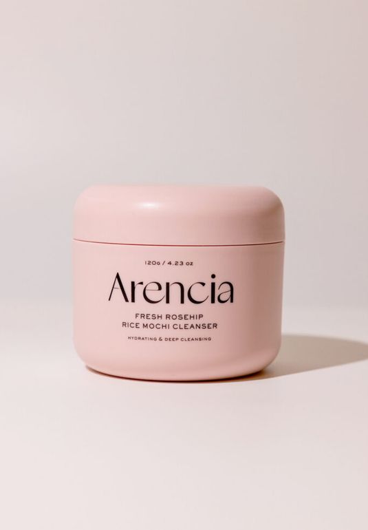 Пенка для глубокого очищения кожи Arencia Fresh Rosehip Rice Mochi Cleanser 120g